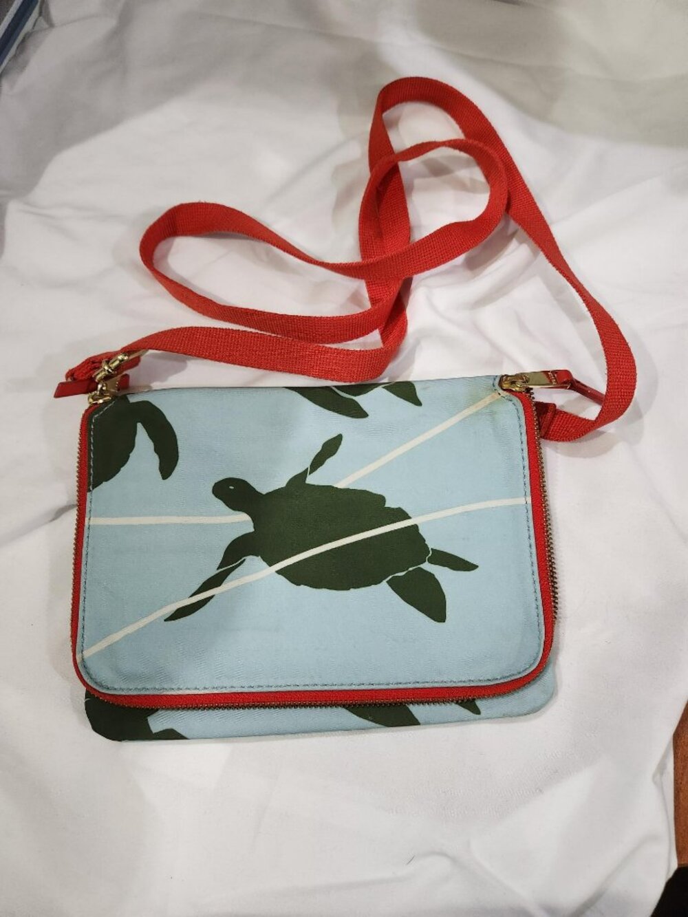 Fossil Turtle Print Crossbody Organizer Bag Blue Travel Wallet Purse